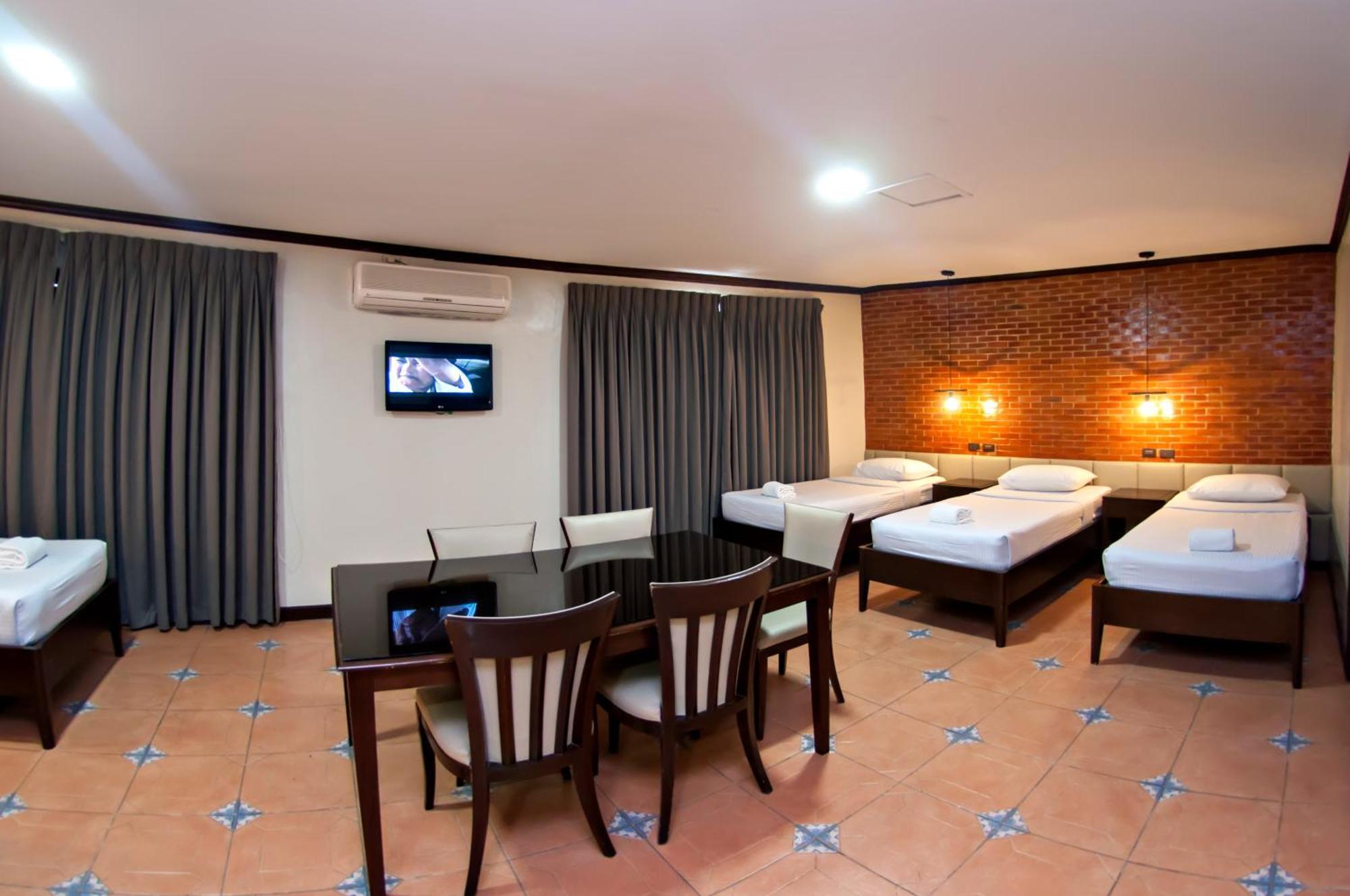 Vigan Plaza Hotel Zewnętrze zdjęcie