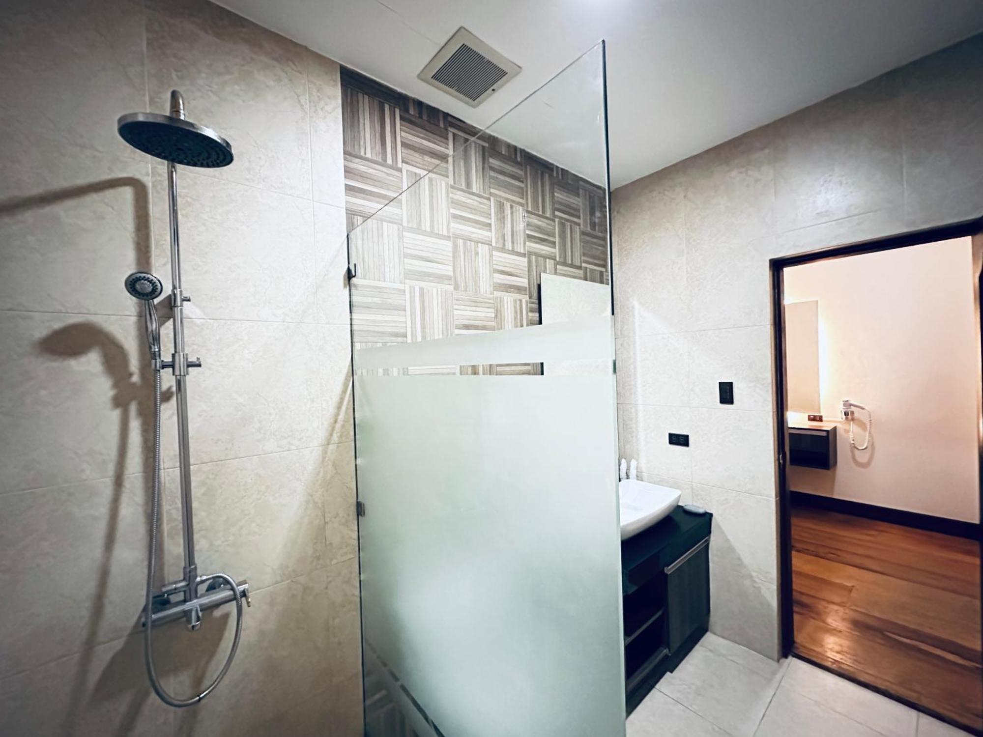 Vigan Plaza Hotel Zewnętrze zdjęcie