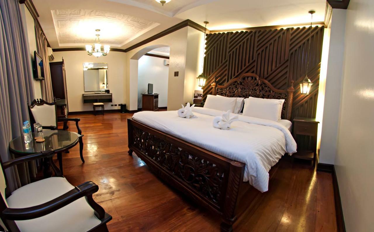 Vigan Plaza Hotel Zewnętrze zdjęcie