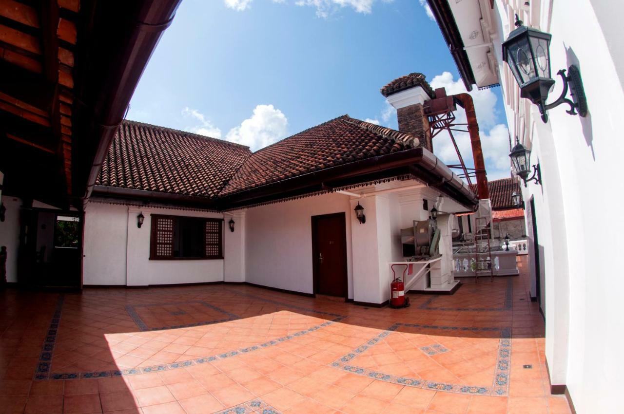 Vigan Plaza Hotel Zewnętrze zdjęcie